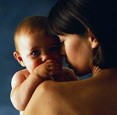 Обезболивание во время родов помогает снизить риск послеродовой депрессии